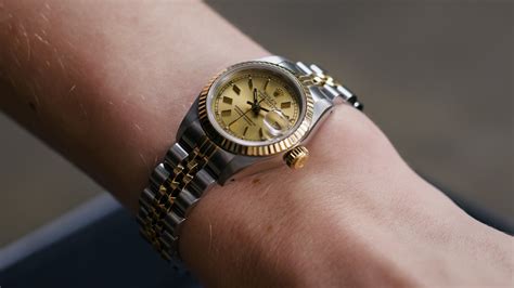 rolex 26mm on wrist